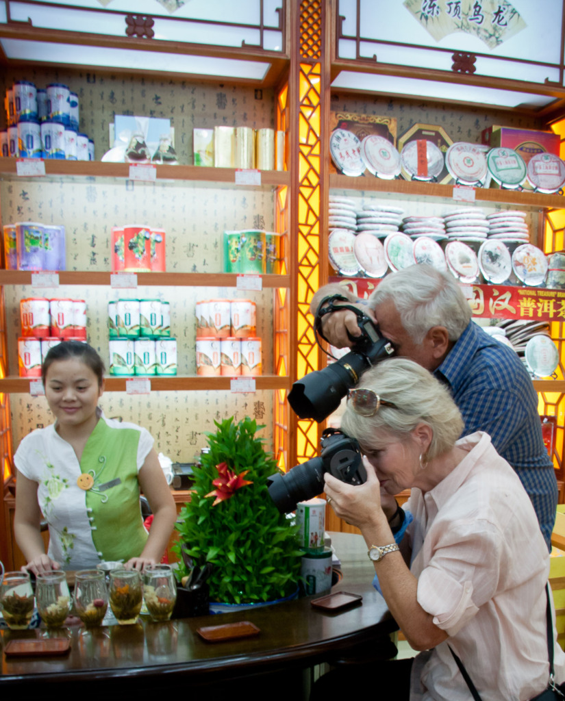 When you make photography your hobby, even visiting a tea shop in Shanghai becomes a photo op.